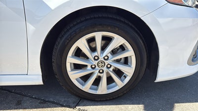 2024 Toyota CAMRY LE