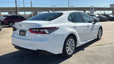 2024 Toyota CAMRY LE