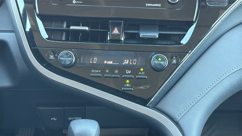 2024 Toyota CAMRY LE