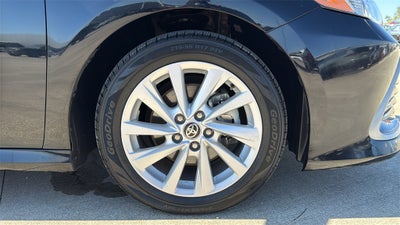 2024 Toyota CAMRY LE