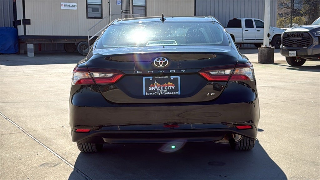 2024 Toyota CAMRY LE