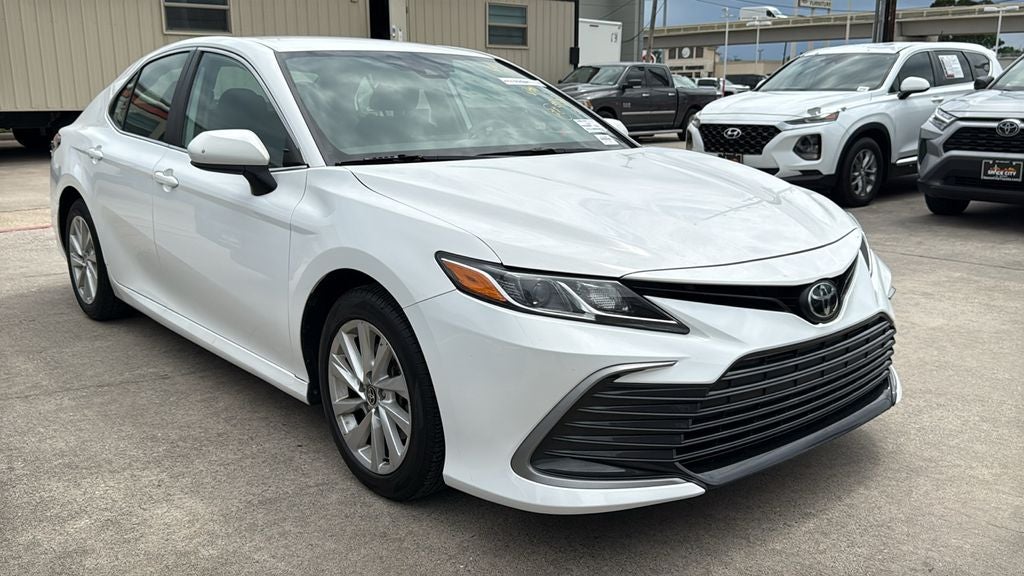 2024 Toyota Camry LE