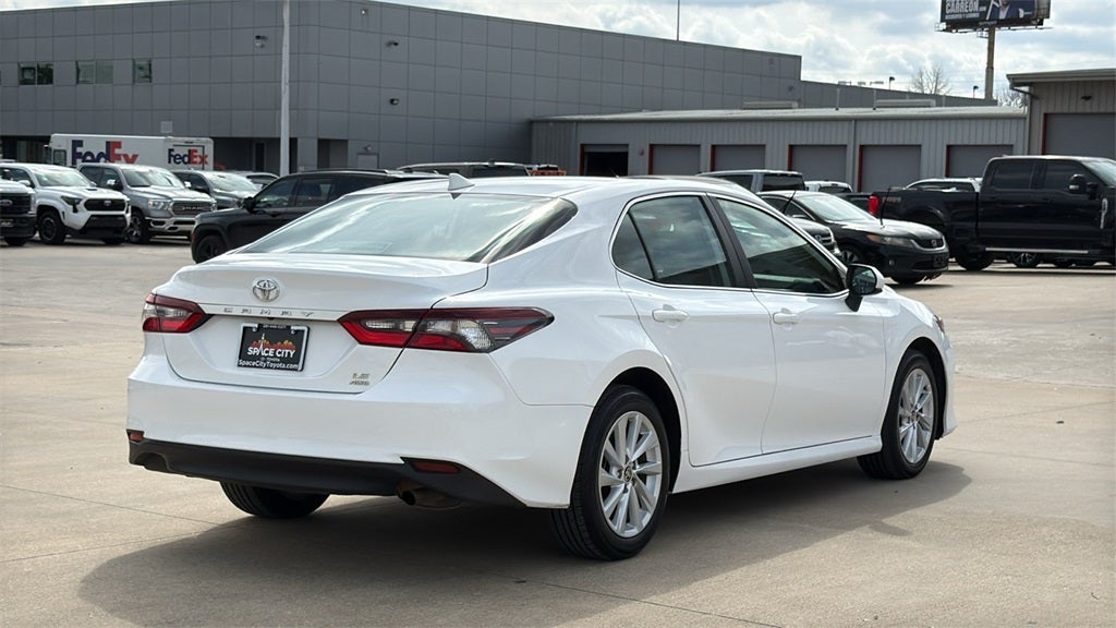2024 Toyota CAMRY LE