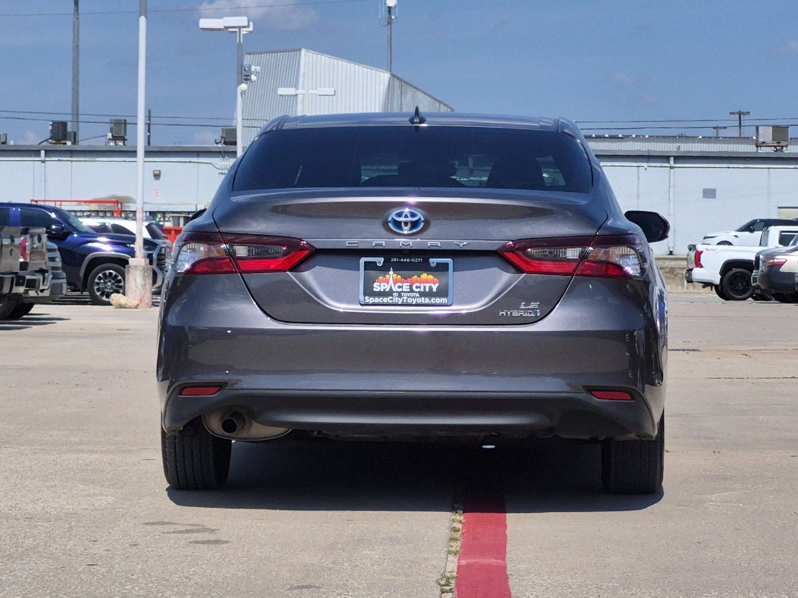 2023 Toyota Camry Hybrid LE