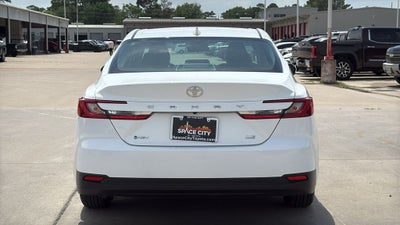 2025 Toyota CAMRY LE