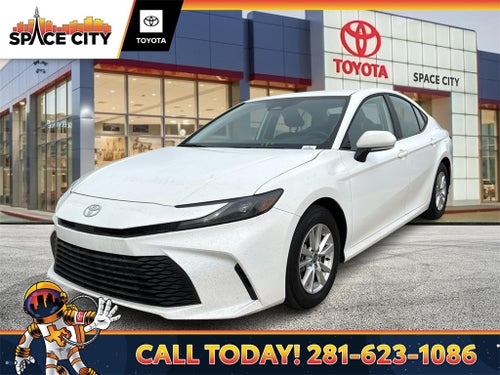 2025 Toyota CAMRY LE
