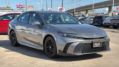 2025 Toyota CAMRY SE