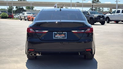 2026 Toyota Camry SE Nightshade