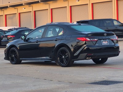 2025 Toyota Camry SE