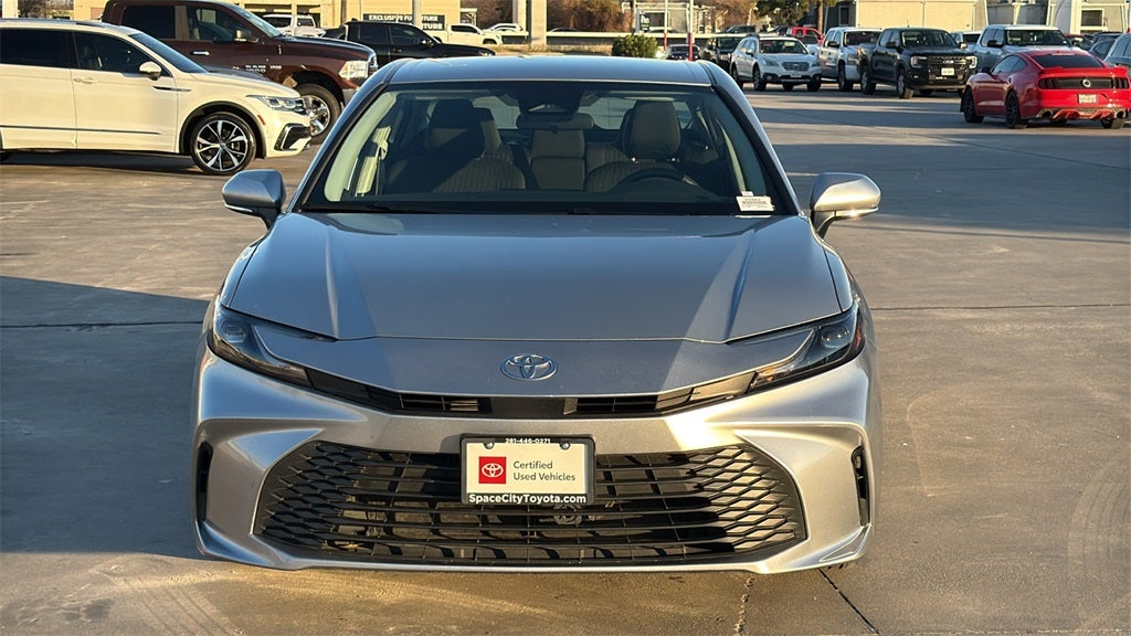 2025 Toyota CAMRY LE