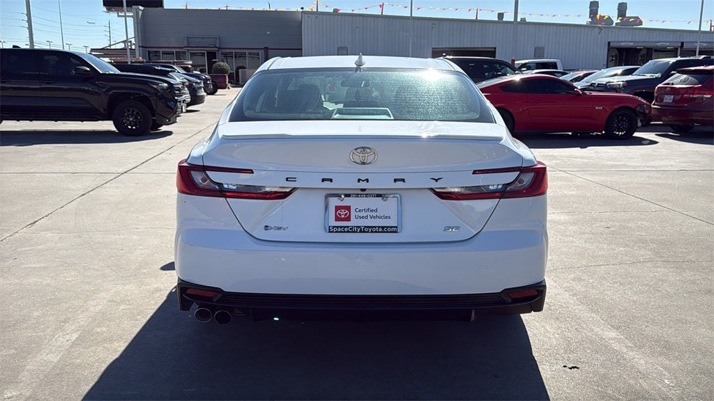 2025 Toyota CAMRY SE