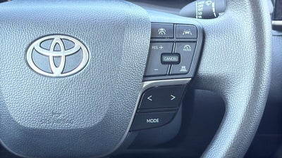 2025 Toyota CAMRY LE