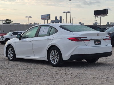 2025 Toyota Camry LE