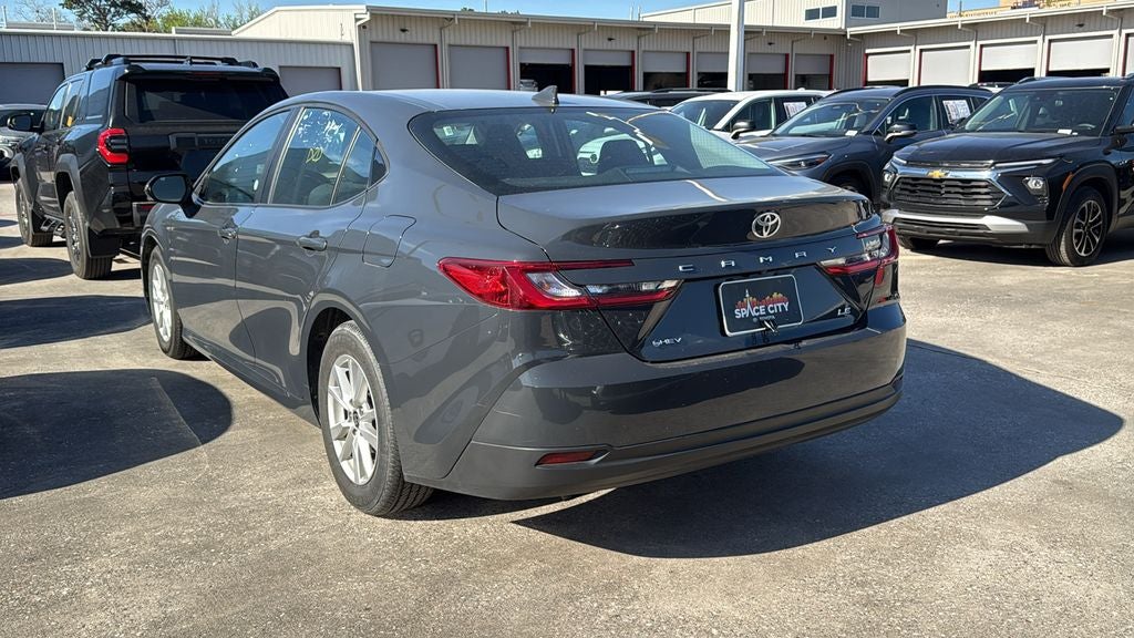 2025 Toyota CAMRY LE
