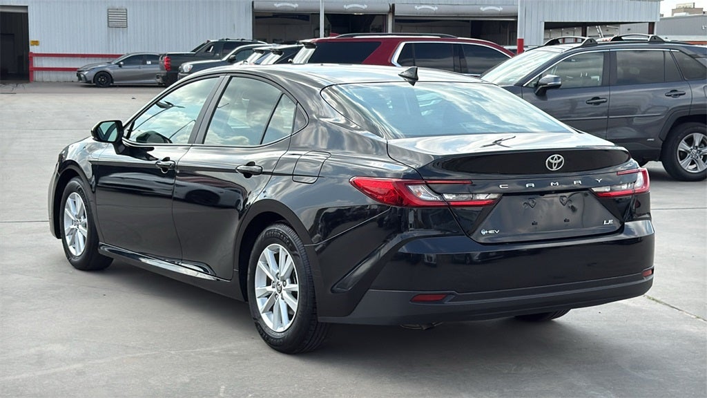 2025 Toyota CAMRY LE