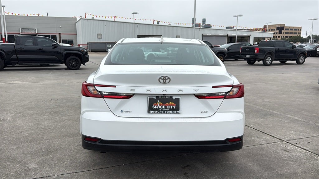 2025 Toyota CAMRY LE