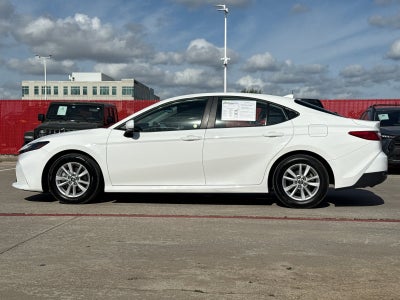 2025 Toyota Camry LE