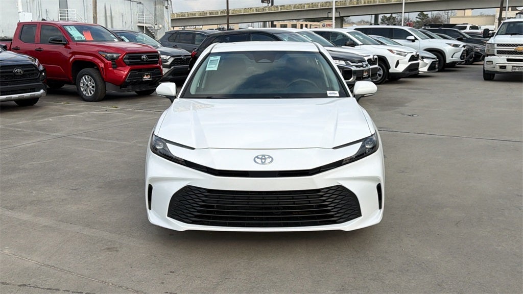 2025 Toyota CAMRY LE
