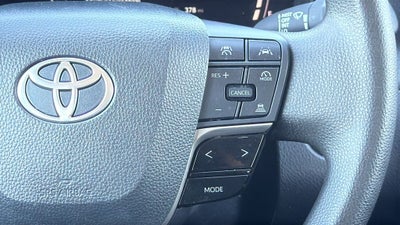 2025 Toyota CAMRY LE