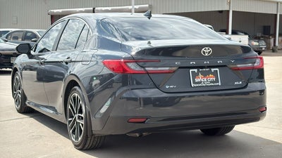 2025 Toyota CAMRY XLE
