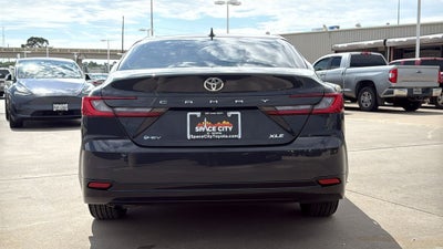 2025 Toyota CAMRY XLE