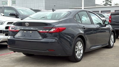 2025 Toyota CAMRY LE
