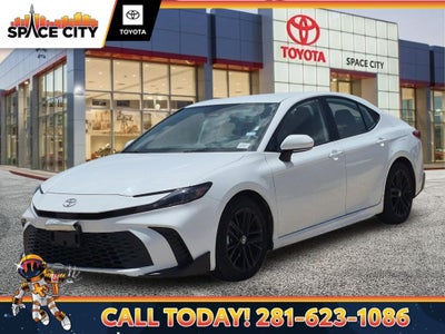 2025 Toyota Camry SE