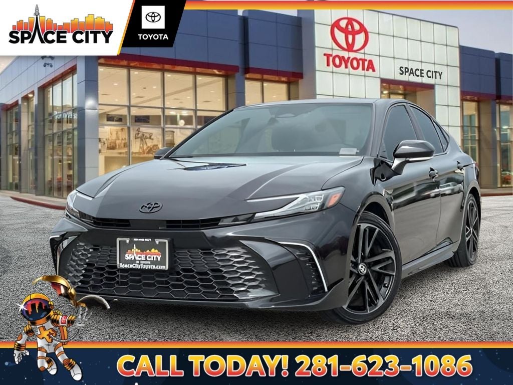 2025 Toyota CAMRY XSE