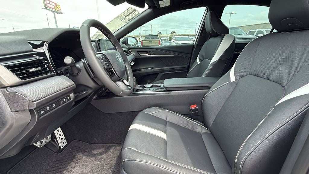 2026 Toyota Camry SE Nightshade