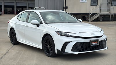 2025 Toyota CAMRY SE