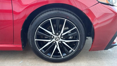 2021 Toyota CAMRY SE