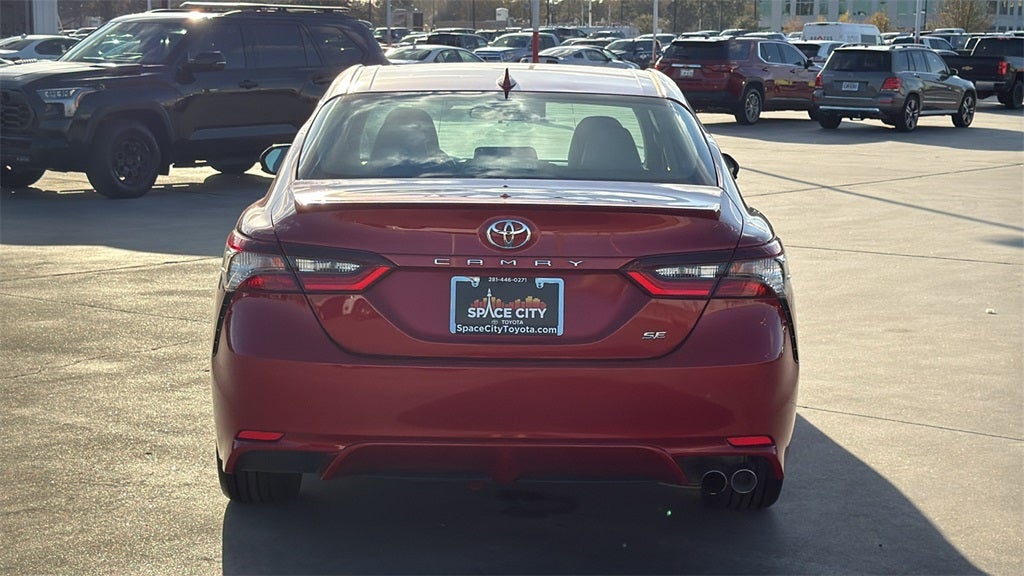 2021 Toyota CAMRY SE