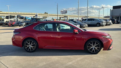2021 Toyota CAMRY SE