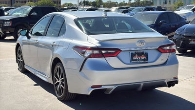 2023 Toyota CAMRY SE