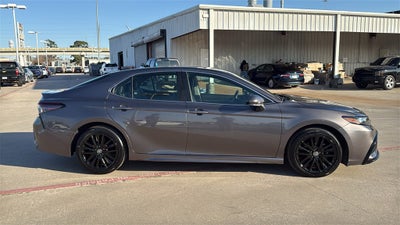 2024 Toyota CAMRY SE