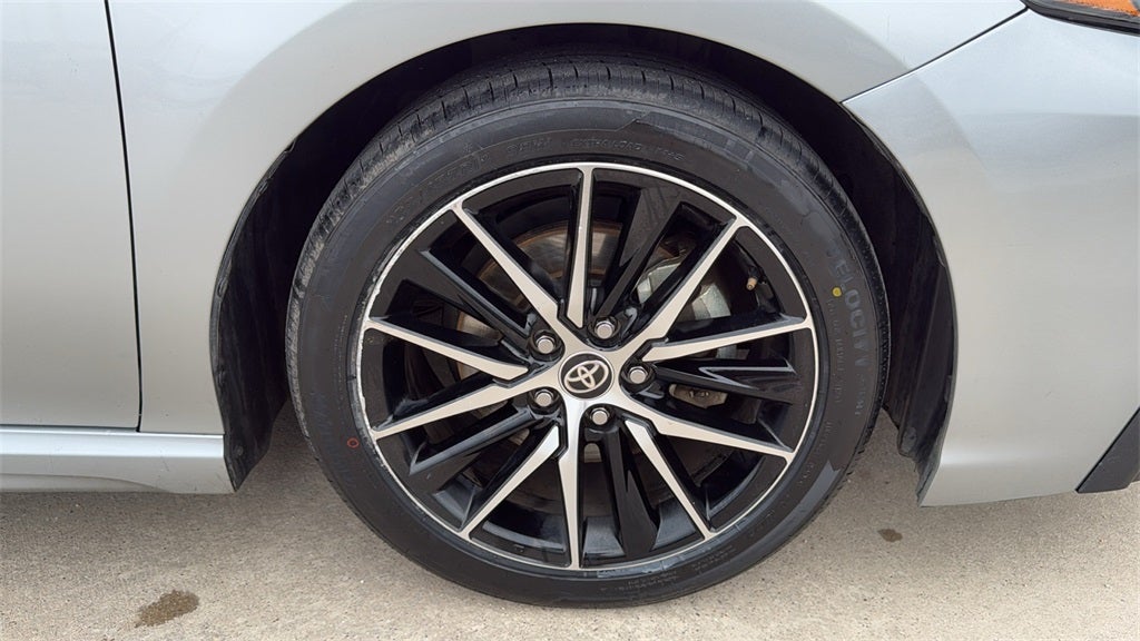 2024 Toyota CAMRY SE