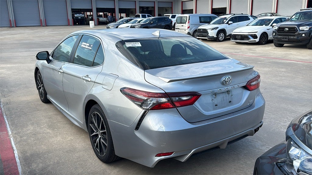 2024 Toyota Camry SE
