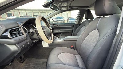 2024 Toyota CAMRY LE