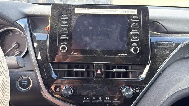 2024 Toyota CAMRY LE