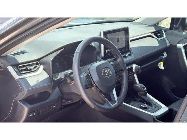 2025 Toyota RAV4 Hybrid XLE Premium