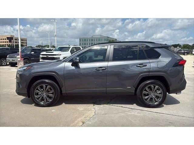 2025 Toyota RAV4 Hybrid XLE Premium