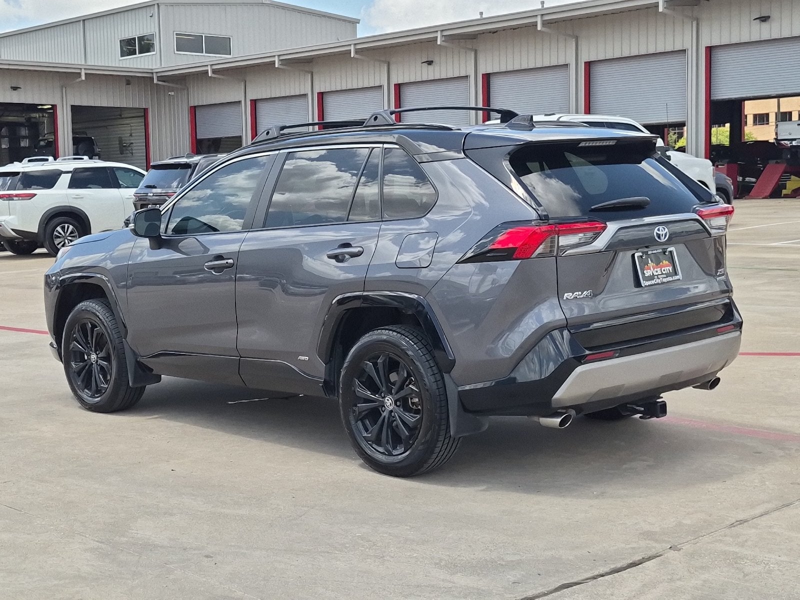 2022 Toyota RAV4 Hybrid XSE