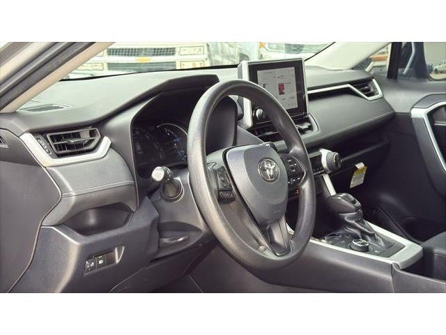 2023 Toyota RAV4 Hybrid LE