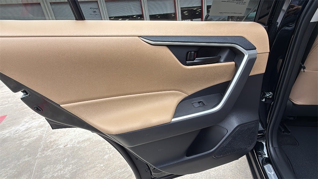 2025 Toyota RAV4 Hybrid Hybrid LE