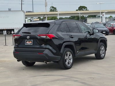 2025 Toyota RAV4 Hybrid LE