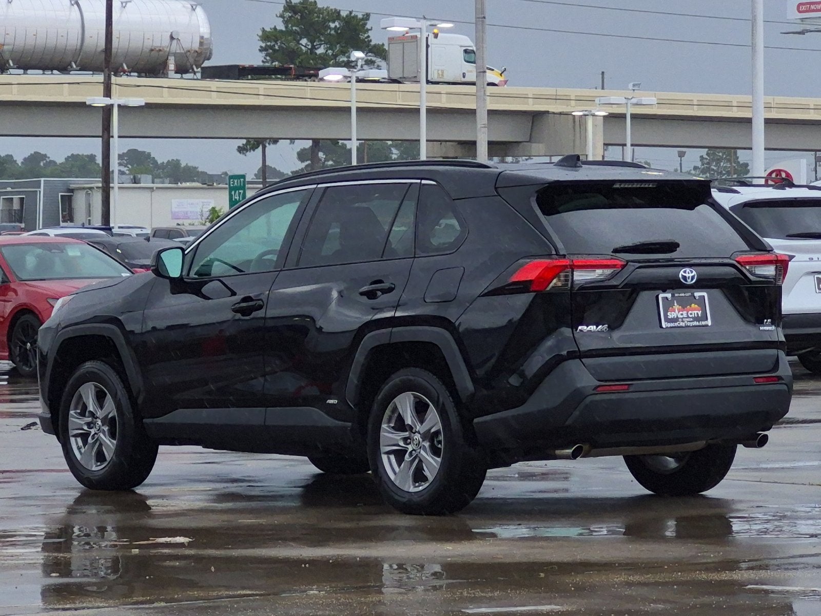 2023 Toyota RAV4 Hybrid LE