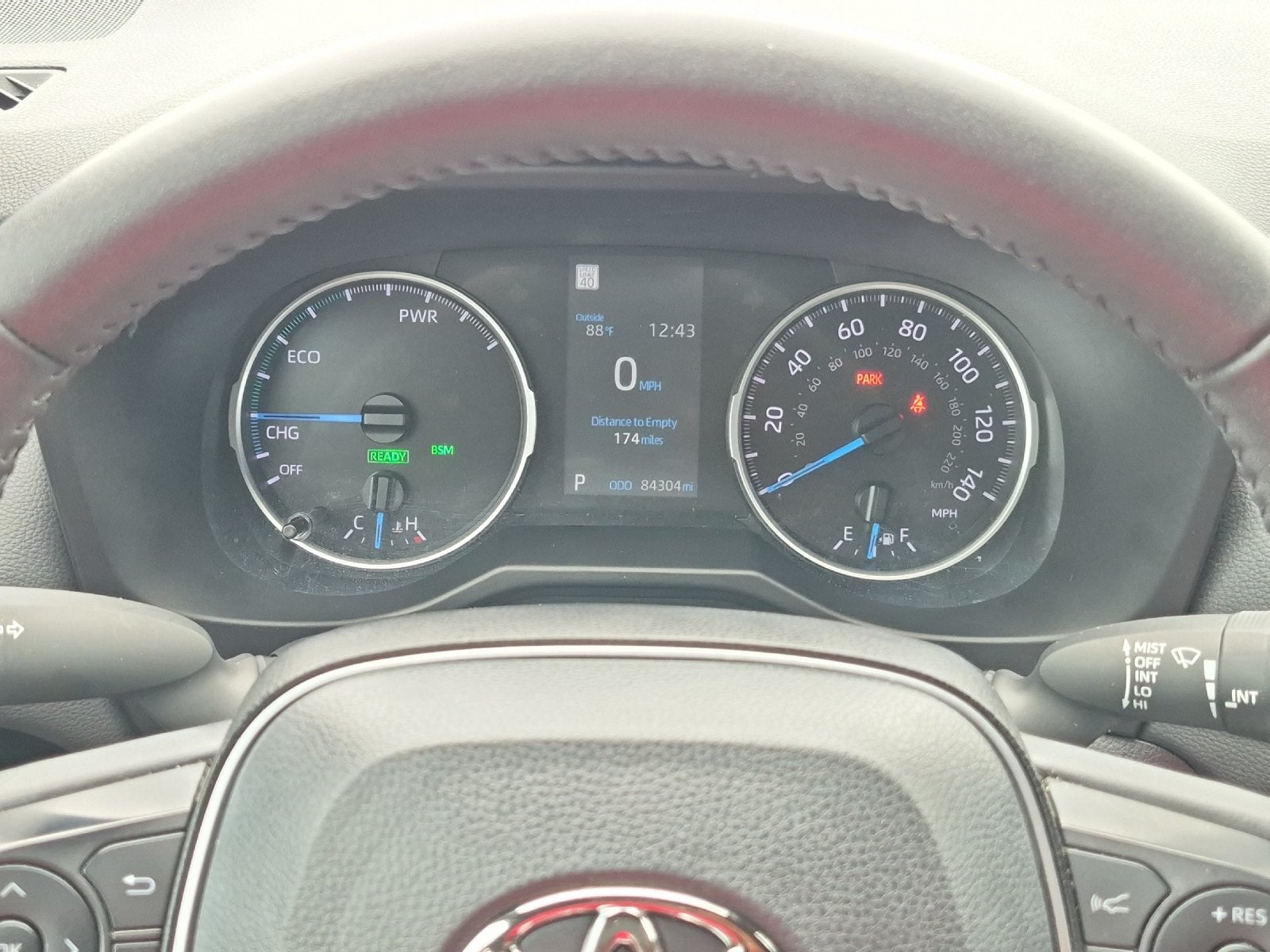 2022 Toyota RAV4 Hybrid SE
