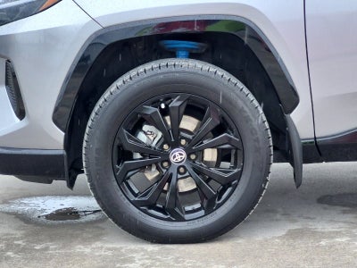 2022 Toyota RAV4 Hybrid SE