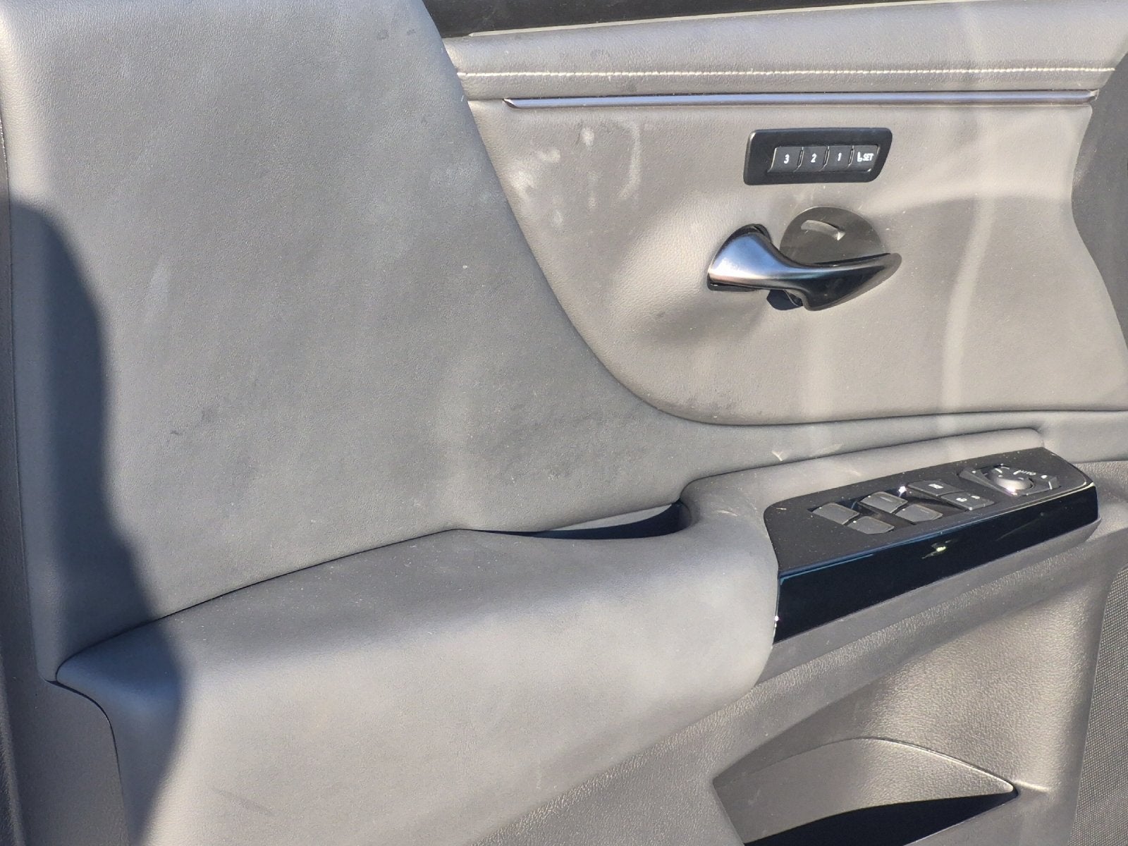 2025 Lexus ES 350 350