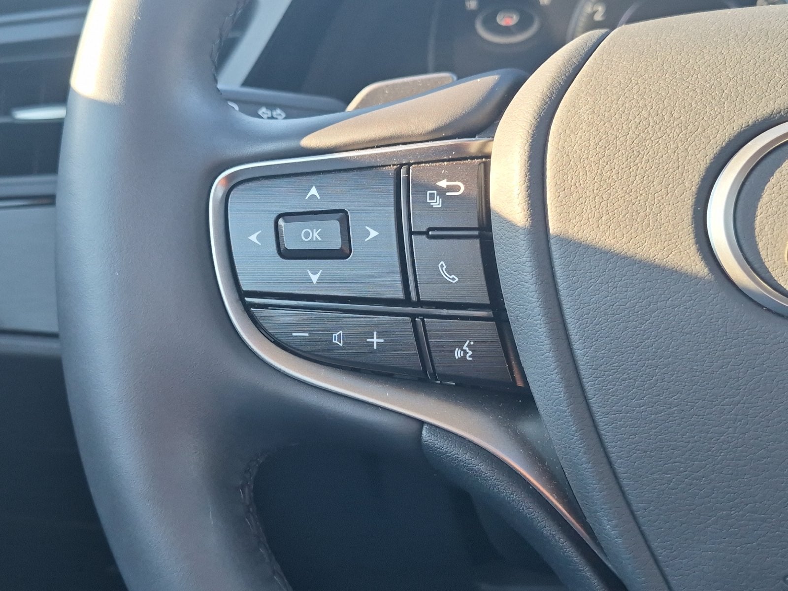 2025 Lexus ES 350 350